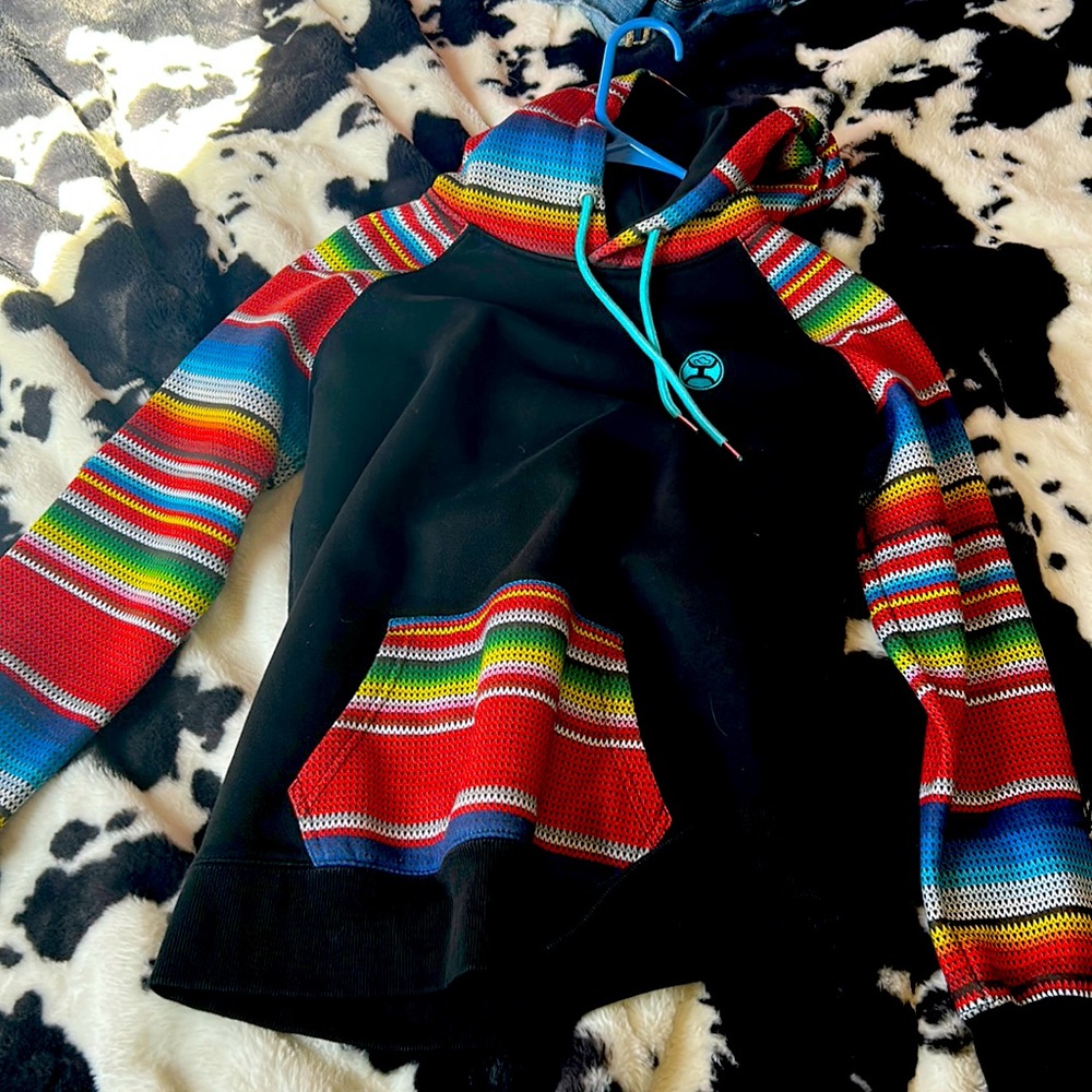 Hooey sweatshirt worn 2 times comfy